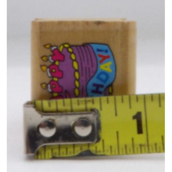 Stamp Wooden Happy Birthday w Cake Mfr Noteworthy ©1994 1 1/4" x 1" Made in USA - Picture 3 of 4